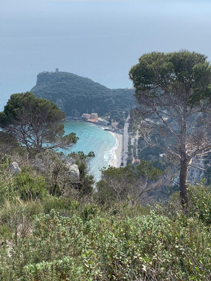 A Casa Di Laura Finale Ligure 아파트 외부 사진